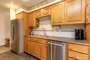 8303 170th St E, Puyallup, WA 98375 - Photo 11