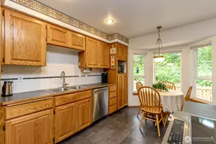 8303 170th St E, Puyallup, WA 98375 - Photo 15