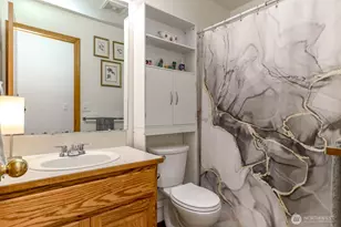 8303 170th St E, Puyallup, WA 98375 - Photo 29