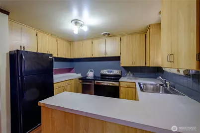 20241 20th Place NE, Shoreline, WA 98155 - Photo 5
