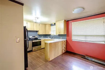 20241 20th Place NE, Shoreline, WA 98155 - Photo 3