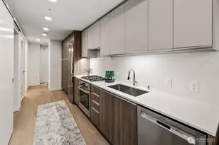 800 Columbia St, Seattle, WA 98104 - Photo 9