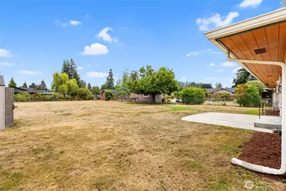5221 86th Place NE, Marysville, WA 98270 - Photo 21