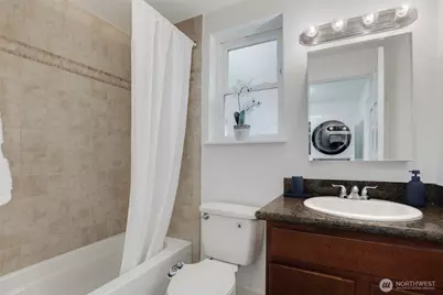 3907 S Edmunds Street, Seattle, WA 98118 - Photo 9