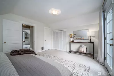 2428 5th Avenue W, Seattle, WA 98119 - Photo 15