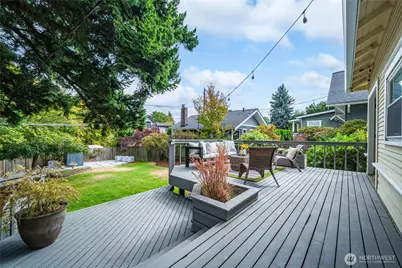 2428 5th Avenue W, Seattle, WA 98119 - Photo 27