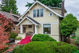 2428 5th Ave W, Seattle, WA 98119 - Photo 1