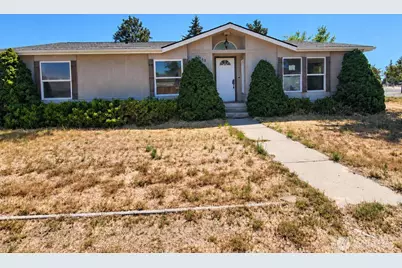 423 Caldwell Street, Hartline, WA 99135 - Photo 1
