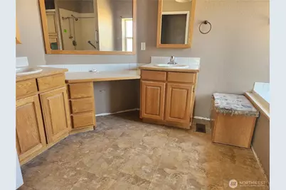 423 Caldwell Street, Hartline, WA 99135 - Photo 9