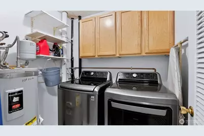 425 45th Street SW #208, Everett, WA 98203 - Photo 33