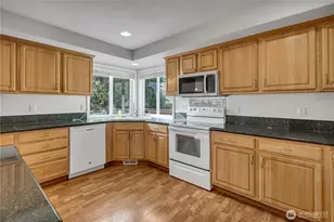 17816 25th Ave E, Tacoma, WA 98445 - Photo 19