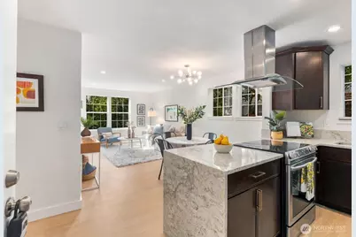 2670 118th Avenue SE #9-103, Bellevue, WA 98005 - Photo 1