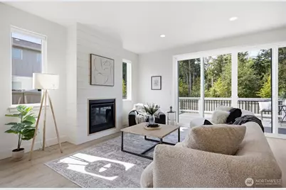 225 N 54th Place, Mount Vernon, WA 98273 - Photo 5