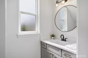 225 N 54th Pl, Mount Vernon, WA 98273 - Photo 9