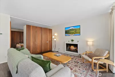 719 721 N 38th Street, Seattle, WA 98103 - Photo 5