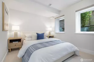 806 W Fulton St, Seattle, WA 98119 - Photo 31