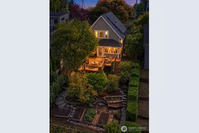 806 W Fulton Street, Seattle, WA 98119 - Photo 39