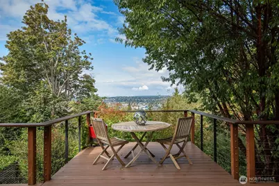 806 W Fulton Street, Seattle, WA 98119 - Photo 19