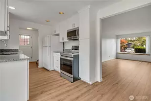8019 36th Ave S, Seattle, WA 98118 - Photo 15