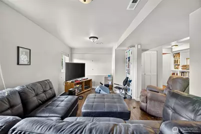 [Address not provided], Seattle, WA 98116 - Photo 19