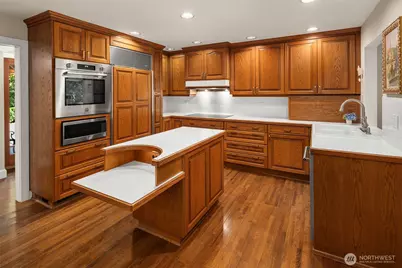 2511 131st Place NE, Bellevue, WA 98005 - Photo 11