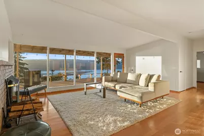 10325 Morris Boulevard #Blvd, Steilacoom, WA 98388 - Photo 3