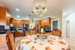17016 27th St E, Lake Tapps, WA 98391 - Photo 9