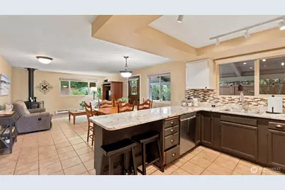 17630 86th Avenue NE, Bothell, WA 98011 - Photo 11