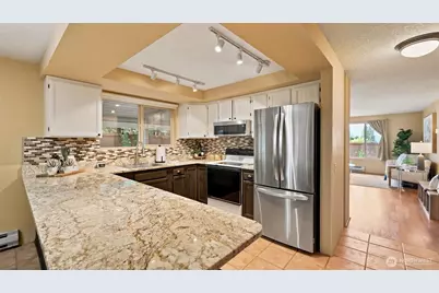 17630 86th Avenue NE, Bothell, WA 98011 - Photo 13