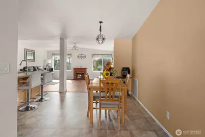 819 Gabrielson Road, Oak Harbor, WA 98277 - Photo 9