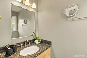 415 5th St, Mukilteo, WA 98275 - Photo 25