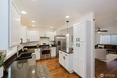 5781 Gateway Lane, Bremerton, WA 98311 - Photo 13