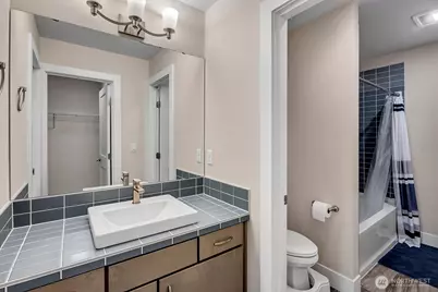 16013 SE 140th Street, Renton, WA 98059 - Photo 25