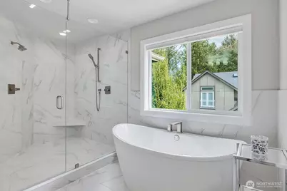 16013 SE 140th Street, Renton, WA 98059 - Photo 21