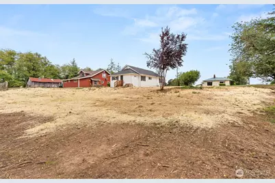 860 Ludington Avenue, Raymond, WA 98577 - Photo 19