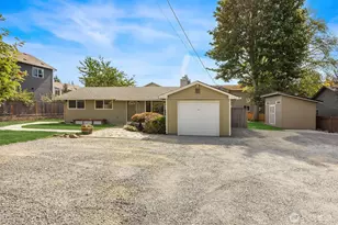 1008 Logan Rd, Lynnwood, WA 98036 - Photo 3