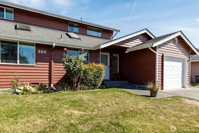 280 Nunan Loop #2, Oak Harbor, WA 98277 - Photo 3