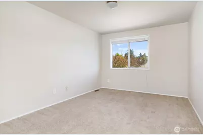 280 Nunan Loop #2, Oak Harbor, WA 98277 - Photo 27