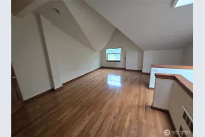 6819 Weedin Place NE, Seattle, WA 98115 - Photo 11