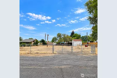 19155 Othello Pl, Soap Lake, WA 98851 - Photo 5