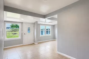 574 Bronson Way NE, Renton, WA 98056 - Photo 15