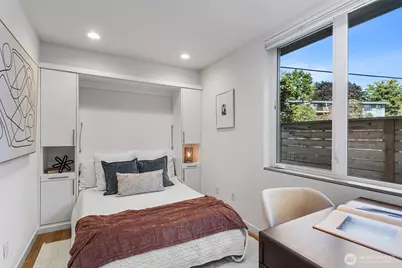 2314 Thorndyke Avenue W #B, Seattle, WA 98199 - Photo 5