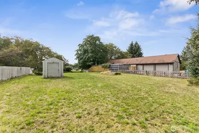 711 Albion Avenue SE, Ocean Shores, WA 98569 - Photo 9