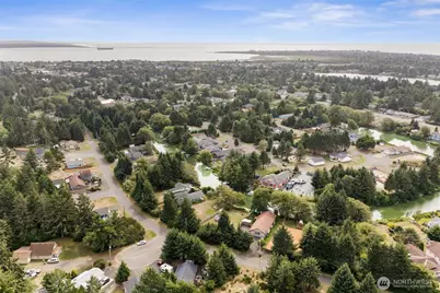 711 Albion Avenue SE, Ocean Shores, WA 98569 - Photo 13