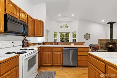 17653 NE Noll Road, Poulsbo, WA 98370 - Photo 15