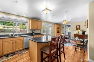 566 NW 7th Ave, Oak Harbor, WA 98277 - Photo 13