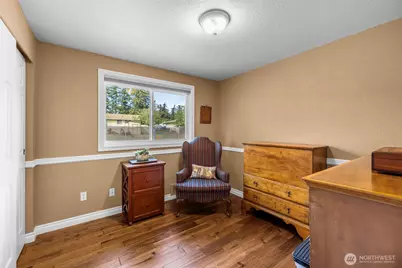 566 NW 7th Avenue, Oak Harbor, WA 98277 - Photo 9