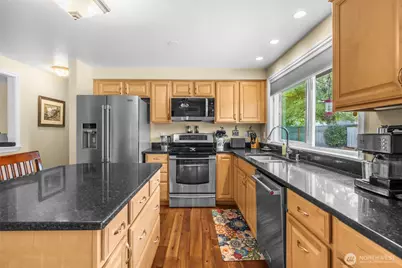 566 NW 7th Avenue, Oak Harbor, WA 98277 - Photo 15