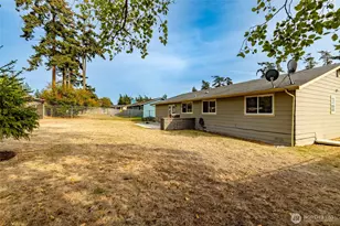 566 NW 7th Ave, Oak Harbor, WA 98277 - Photo 29