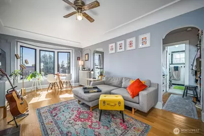 1101 17th Avenue #404, Seattle, WA 98122 - Photo 3